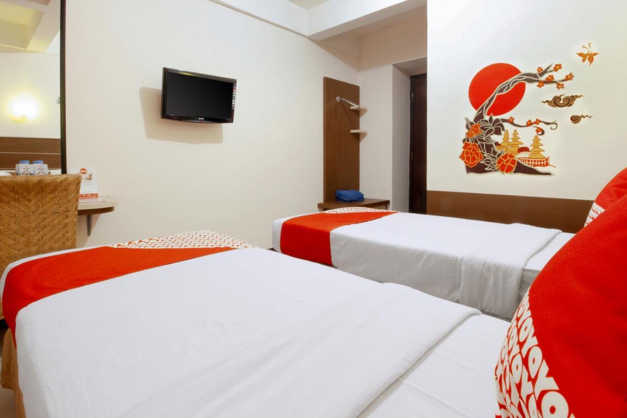 Oyo 167 Dago'S Hill Hotel Bandung Exterior foto