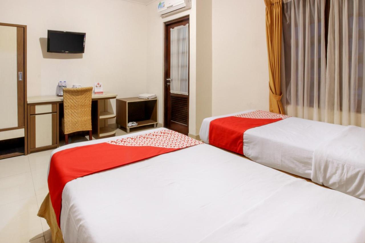 Oyo 167 Dago'S Hill Hotel Bandung Exterior foto